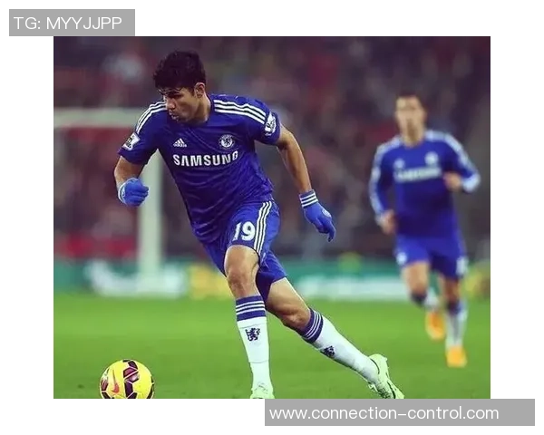 42号球衣背后的传奇故事 探索足球场上的偶像与辉煌时刻