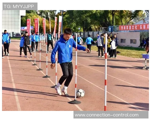 探索九宫格足球的魅力与技巧提升之道,开启全新足球体验之旅 探索九宫格足球的魅力与技巧提升之道,开启全新足球体验之旅